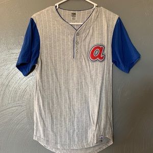 Atlanta Braves pinstripe t-shirt